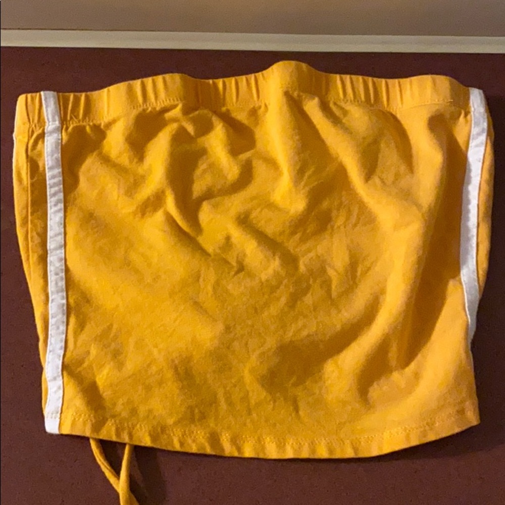 Set - Picture 2 of 4